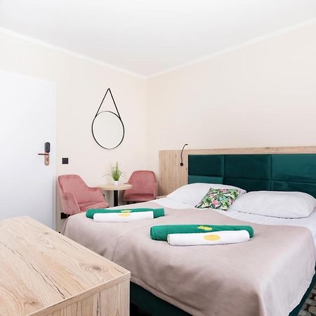Flamingo Apartment Pobierowo Bagian luar foto