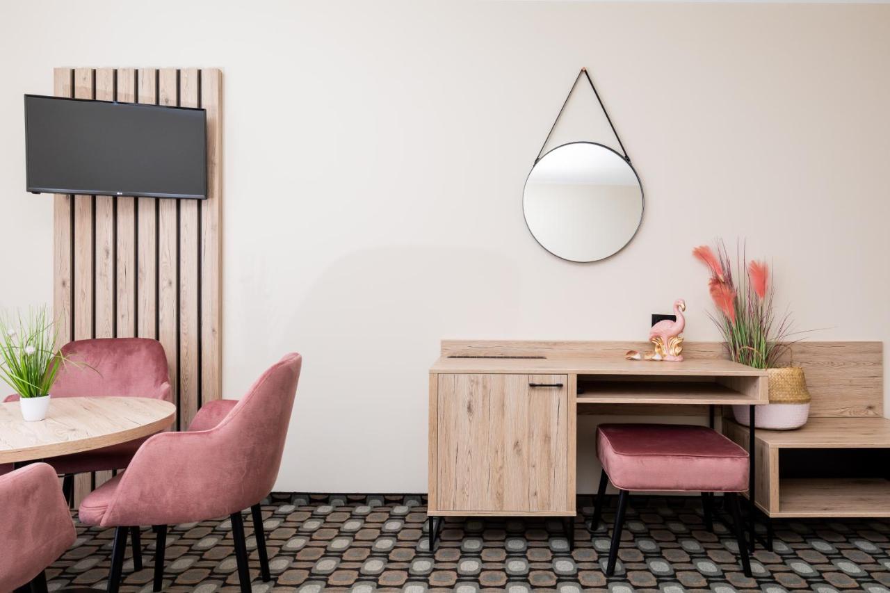 Flamingo Apartment Pobierowo Bagian luar foto