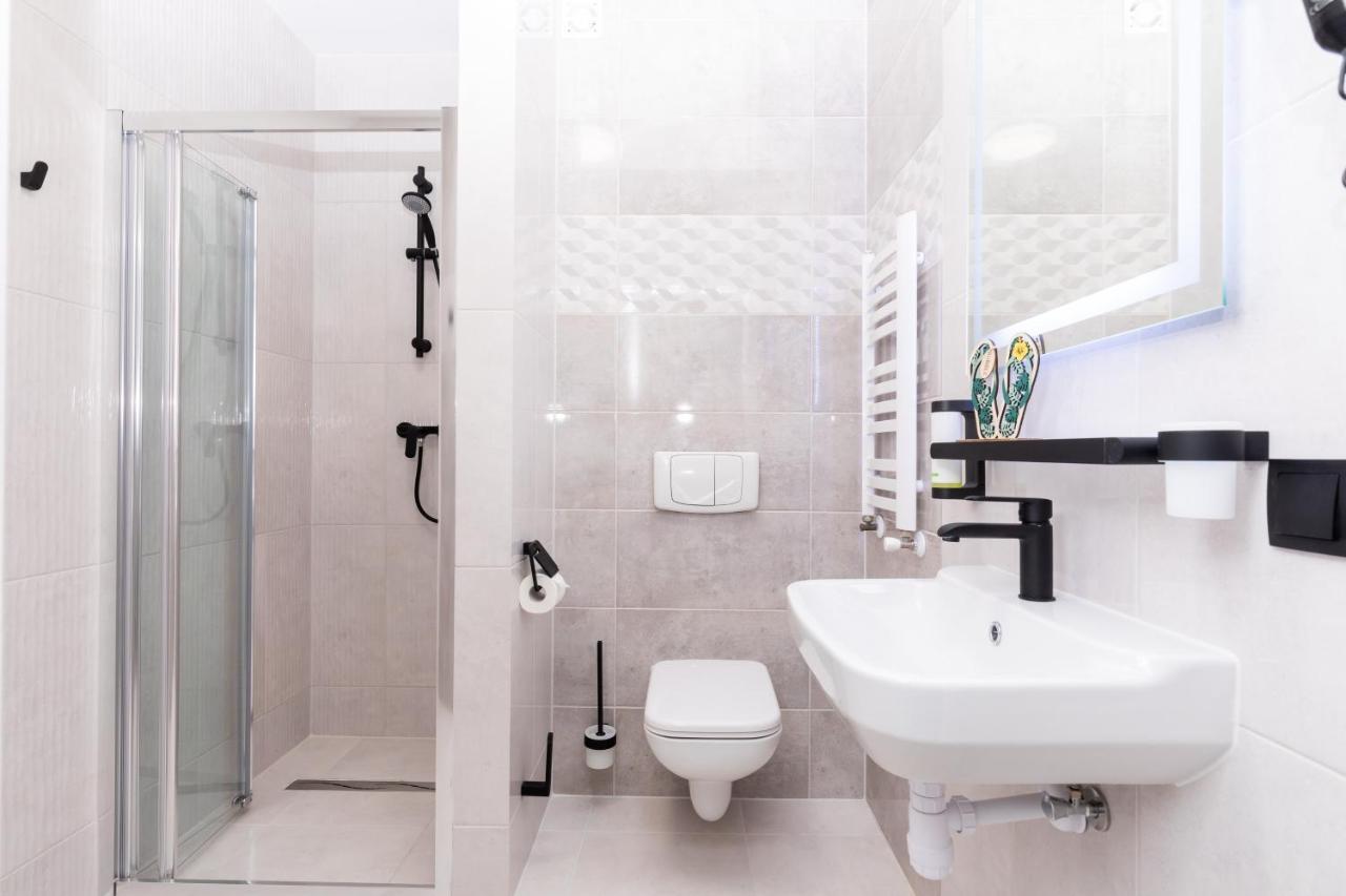 Flamingo Apartment Pobierowo Bagian luar foto