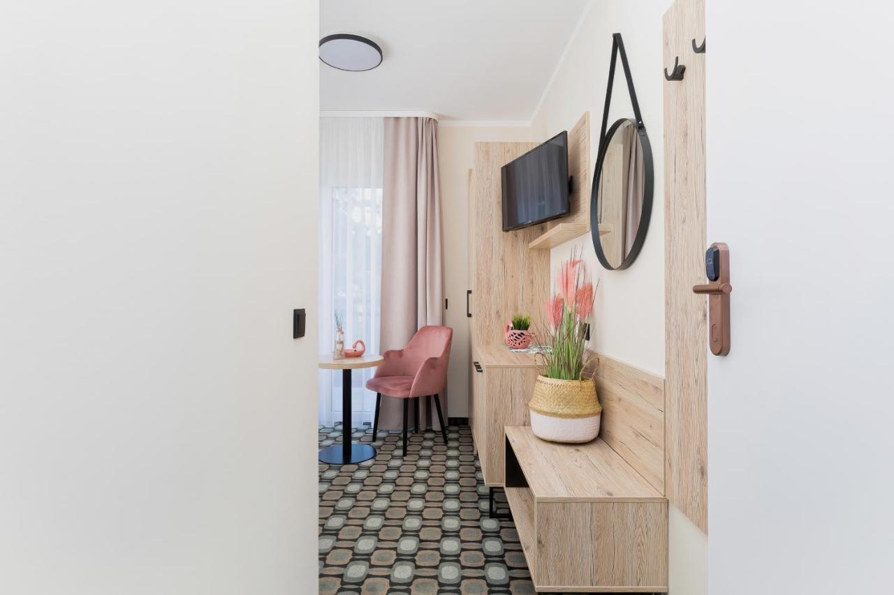 Flamingo Apartment Pobierowo Bagian luar foto